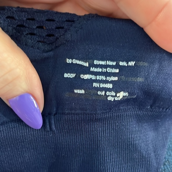 Soulcycle Soul Cycle Sports Bra Laser Cut High Neck Navy Blue Size Small - Picture 6 of 6